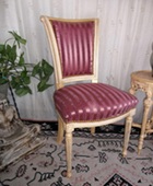 Chaise Louis Philippe avec dossier rideau et piétement sculpté