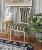 Chaise ancienne style Louis Philippe avec dossier rideau