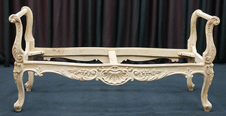 Banc style baroque en bois massif sculpté Meubles Dobois