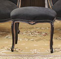 Bout de lit style Louis XV petit format LES MEUBLES DOBOIS