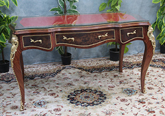 Bureau de style Louis XV baroque gris foncé avec ornementation bronze – Meubles Dobois