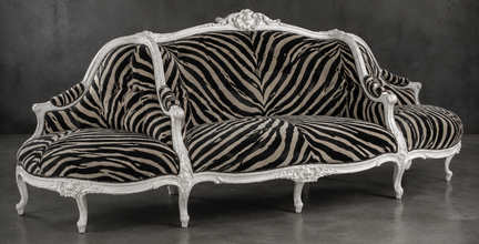 Canapé à Confident Style Louis XV en tissu zèbre noir et beige et bois cérusé blanc - LES MEUBLES DOBOIS