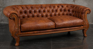 Canapé Chesterfield baroque 3 places en velours greige et bois de hêtre naturel - MEUBLES DOBOIS