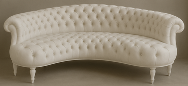 Canapé demi-lune Chesterfield capitonné de style baroque - Meubles Dobois