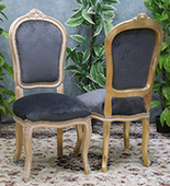 Chaise cabriolet style Louis XV en chêne sculpté Meubles Dobois