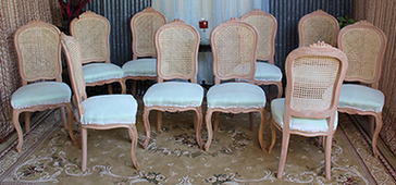 Chaise cabriolet Louis XV présentation collection baroque Meubles Dobois