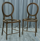 Chaise de bar médaillon avec assise capitonnée confortable Meubles Dobois