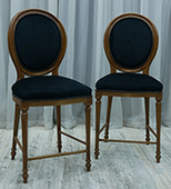 Chaise de bar médaillon Louis XVI bois massif verni Meubles Dobois