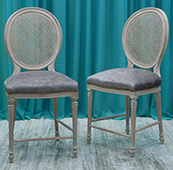 Chaise de bar médaillon Louis XVI garniture traditionnelle Meubles Dobois
