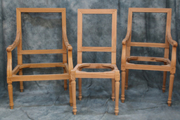 Chaise Jacob Louis XVI tapissée soie LES MEUBLES DOBOIS