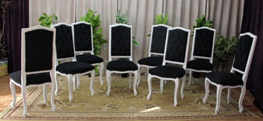 Chaise style Louis XV dossier médaillon raffiné LES MEUBLES DOBOIS