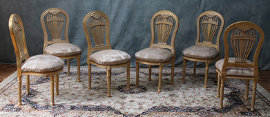 Chaise montgolfière de style Louis XVI sur mesure en bois sculpté - Meubles DOBOIS