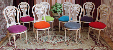 Chaise montgolfière de style Louis XVI sur mesure avec assise rembourrée - Meubles DOBOIS