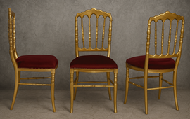 Chaise de théâtre style Napoléon III en bois massif avec assise tapissée