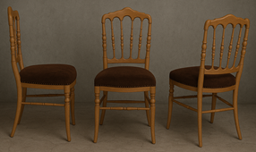 Chaise de théâtre Napoléon III traditionnelle en bois sculpté et velours