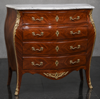 Commode haute de style Louis XV marqueterie dessus marbre vert