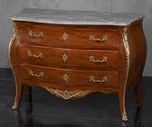 Commode haute Louis XV en bois de rose plateau marbre beige