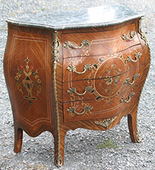 Commode Louis XV marqueterie fine avec détails bronze massif – MEUBLES DOBOIS
