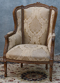 Fauteuil bergère Louis XVI à oreilles 3 pans classique - Meubles DOBOIS