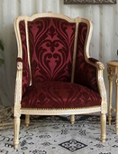 Fauteuil bergère 3 pans à oreilles style Louis XVI élégant - Meubles DOBOIS