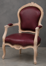 Fauteuil cabriolet Style Louis XV laqué gris en lin jaune moutarde - LES MEUBLES DOBOIS