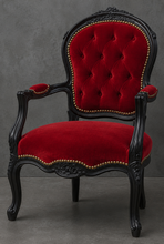 Fauteuil cabriolet Style Louis XV en chêne moyen et cuir marron Chesterfield capitonné - LES MEUBLES DOBOIS