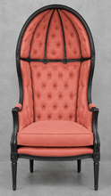 Fauteuil carrosse style Louis XVI tissu corail capitonné avec bois noir