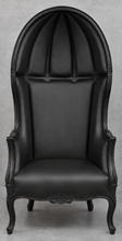 Fauteuil Carrosse Louis XV cuir noir avec bois naturel