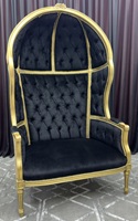 Fauteuil Carrosse de Style Louis XVI en bois doré