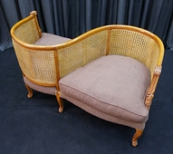 Fauteuil confident 2 places Louis XV boiserie sculptée MEUBLES DOBOIS