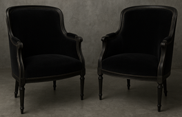 Fauteuil gondole de style Louis XVI avec accoudoirs sculptés - Meubles DOBOIS