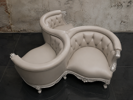 Fauteuil Indiscret baroque style Louis XV diamètre 130cm - Meubles Dobois