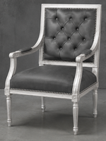 Chaise avec accoudoirs et pieds cannelés de Style Louis XVI – LES MEUBLES DOBOIS