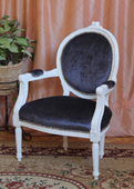 Fauteuil médaillon classique style Louis XVI - Meubles DOBOIS