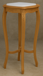 Guéridon Louis XV carré en bois sculpté avec plateau marbre blanc veiné - Meubles Dobois