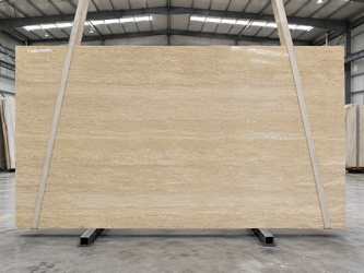 Plaque de marbre beige sur mesure pour meuble de style - LES MEUBLES DOBOIS