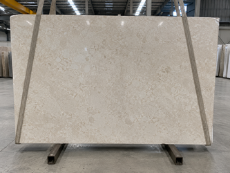 Plaque de marbre crème sur mesure pour meuble de style - LES MEUBLES DOBOIS