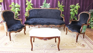 Canapé cabriolet gondole style Louis XV en bois naturel sculpté – MEUBLES DOBOIS