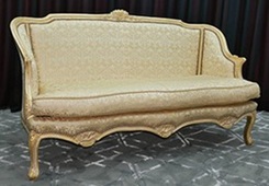 Salon cabriolet gondole style Louis XV en velours rouge – MEUBLES DOBOIS