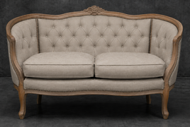 salon baroque avec canapé marquise style Louis XV