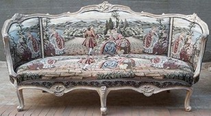 Canapé marquise style Louis XV en bois naturel et tissu beige – MEUBLES DOBOIS
