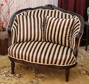 Canapé nid d’ange style Louis XVI finition acajou foncé – MEUBLES DOBOIS