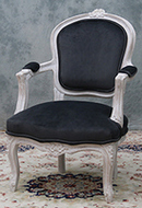 Fauteuil cabriolet enfant sur mesure de style Louis XV - MEUBLES DOBOIS