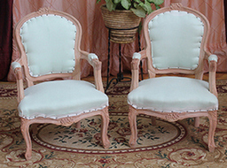 Fauteuil cabriolet enfant sur mesure avec personnalisation - MEUBLES DOBOIS
