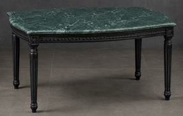 Table basse de salon style Louis XVI en hêtre brut avec plateau en marbre Galal blanc beige - LES MEUBLES DOBOIS