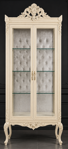 Vitrine de style Louis XV blanche capitonné gris clair